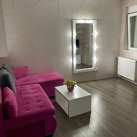 La Apartamento Jagodina Buitenkant foto