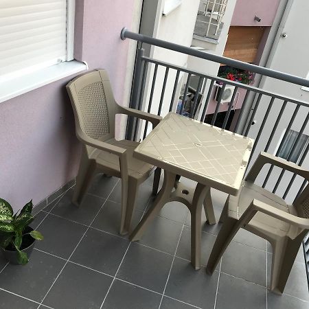 La Apartamento Jagodina Buitenkant foto