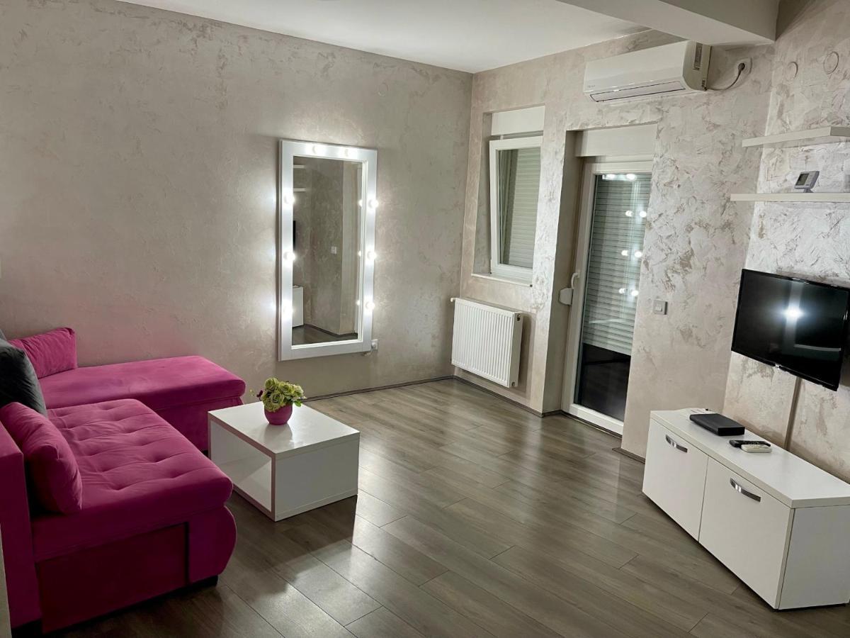 La Apartamento Jagodina Buitenkant foto