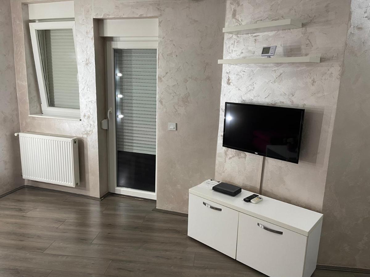 La Apartamento Jagodina Buitenkant foto